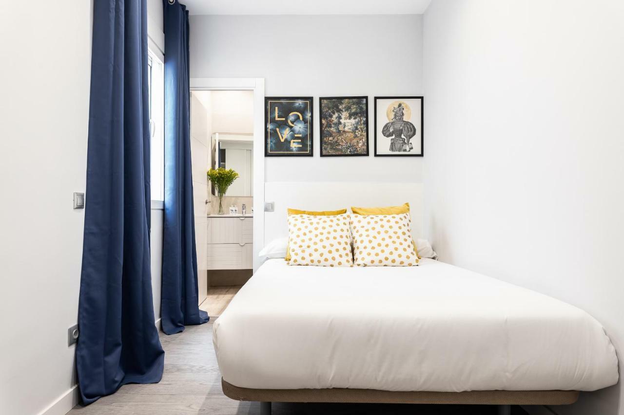 Apartmán Bnbholder Black & Yellow Design Sol Madrid Exteriér fotografie